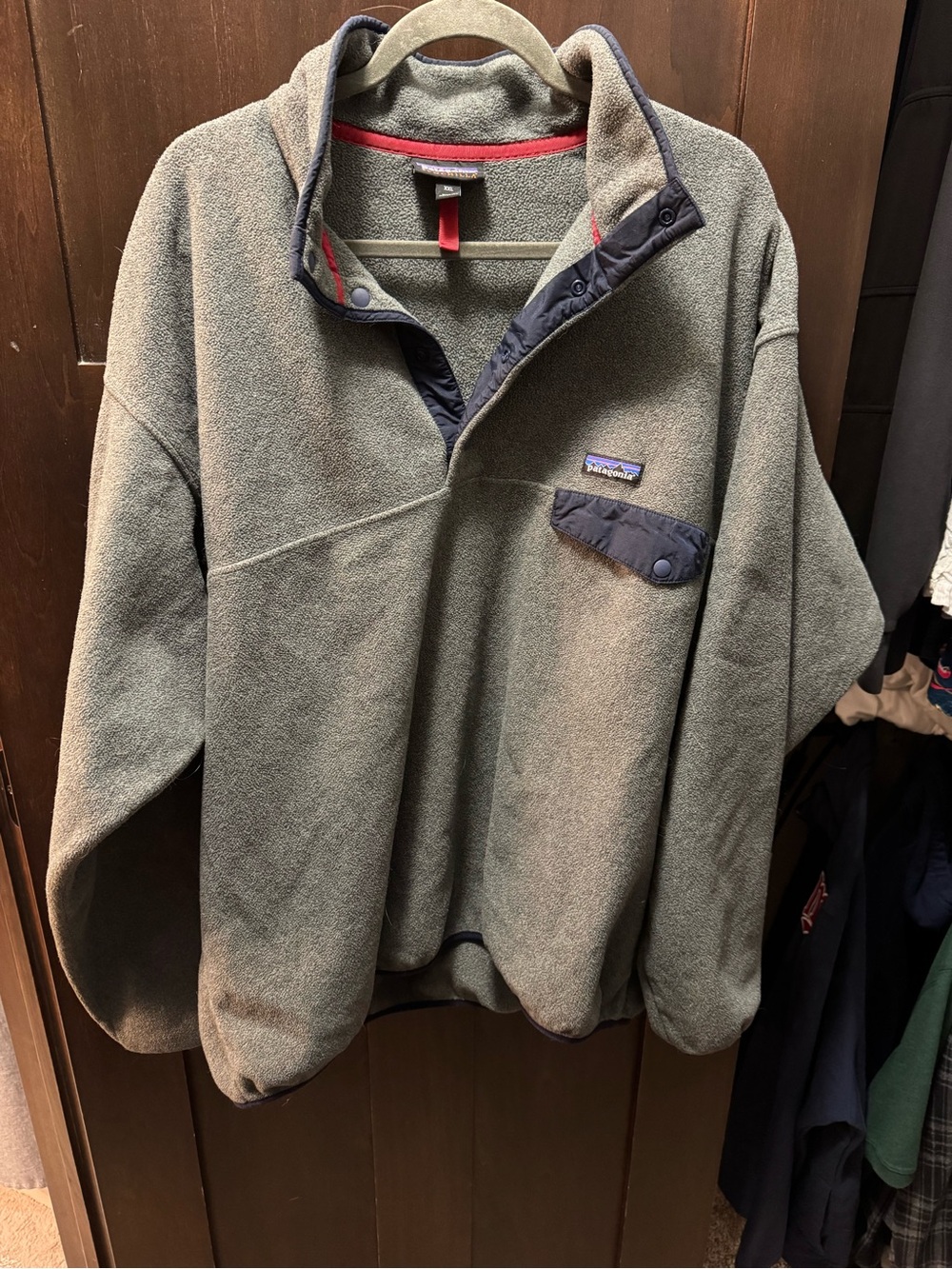 Patagonia Men’s Grey Half-Snap Fleece with Navy Trim